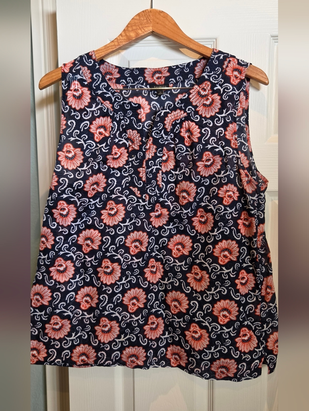 Talbots Navy Floral Shell with Orange And White Pattern